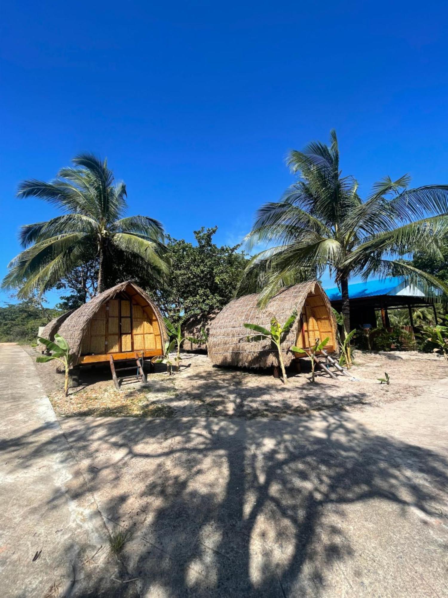 Rafikis Retreat Vandrarhem Derm Tkov Village Exteriör bild